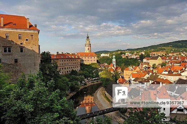Europa sehen Palast Schloß Schlösser Stadt Fluss Tschechische Republik Tschechien Moldau Böhmen alt
