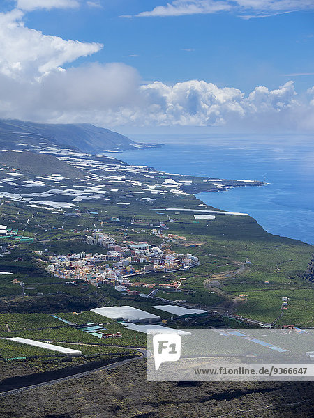 Spanien  Kanarische Inseln  La Palma  Blick vom Mirador de el Time auf Los Llanos de Aridane und El Paso