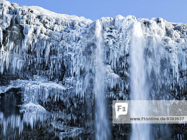 Landschaftlich schön landschaftlich reizvoll Europa Winter Landschaft Eis fließen Fluss Insel Wasserfall Island Nordeuropa Schnee