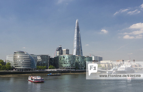 Großbritannien Gebäude London Hauptstadt Reise Großstadt Boot Architektur Turm Fluss Themse Glasscherbe England neu Tourismus
