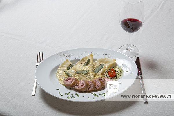 catering  courts  dishes  canton  GR  Graubünden  Grisons  Upper Engadine  food  eating  catering  restaurant  hotel  Switzerland  Europe  sausage  ravioli