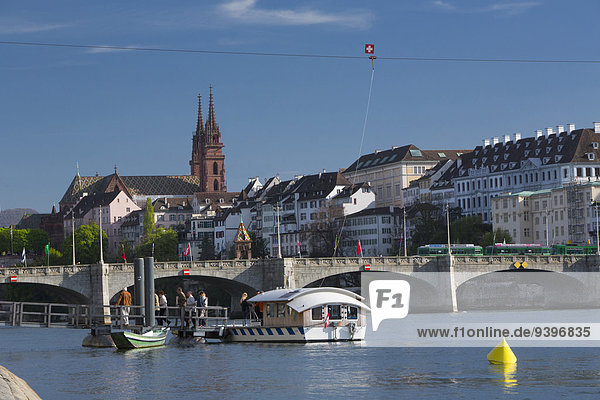 Rhine  Basel  Basle  Rhine  spring  river  flow  body of water  water  ship  boat  ships  boats  town  city  canton  BS  Basel Stadt  Rhine ferry  Switzerland  Europe