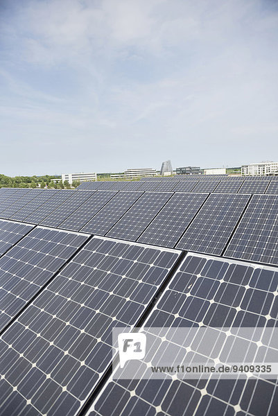 Dach Energie energiegeladen Sonnenenergie Elektrizität Strom Photovoltaik