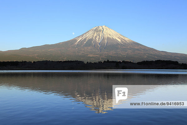 View Of Mount Fuji  Shizuoka Prefecture  Japan