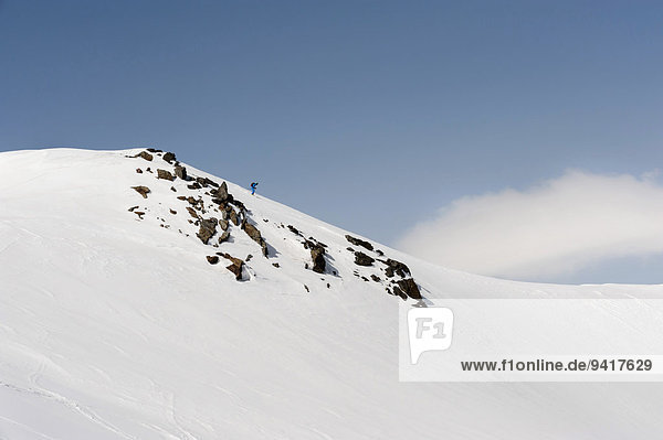 Mann Alpen Skisport Ski Hang steil
