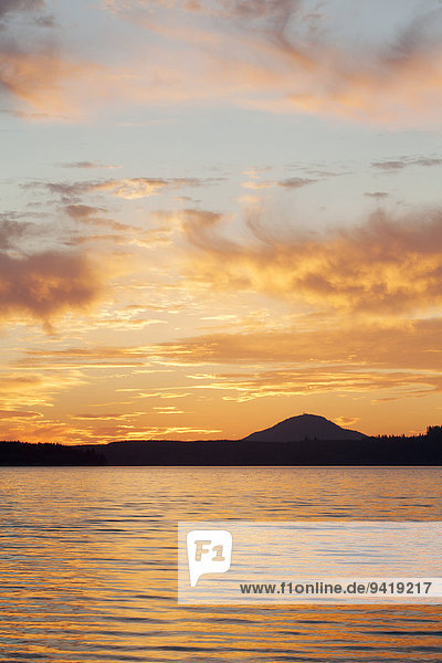 Lake Quinault auf der Olympic Peninsula  Aberdeen  Washington  USA