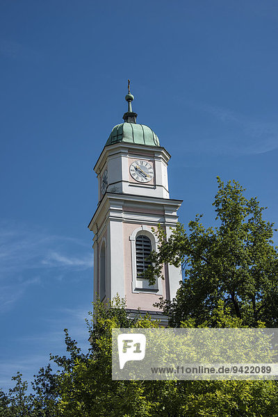 Turm der Pfarrkirche St. Andreas  Berchtesgaden  Berchtesgadener Land  Oberbayern  Bayern  Deutschland