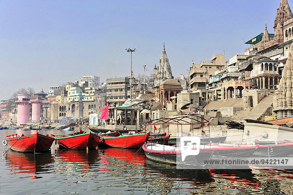 Boats and Ghats on the Ganges  Varanasi  Benares  Uttar Pradesh  India