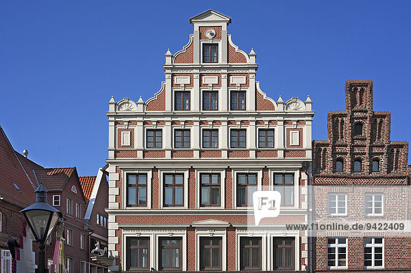 Fassade der Einhorn-Apotheke  ca. 1880  Lüneburg  Niedersachsen  Deutschland