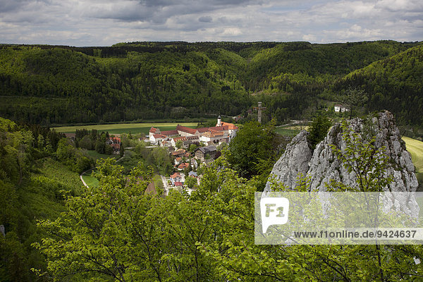 Blick auf das Donautal bei Beuron  Baden-Württemberg  Deutschland  Europa