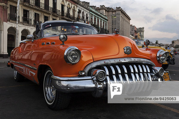 Vintage Buick from the 1950s on the Prado at dusk  Havana  Cuba