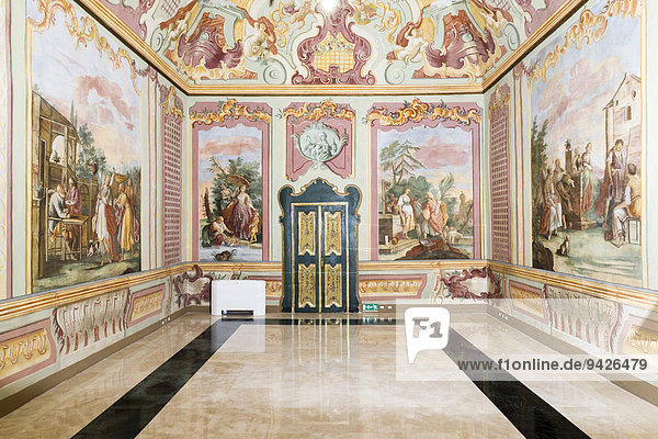 Rokoko Fresko von Domenico Carella  Sala della Bibbia  Palazzo Ducale  Martina Franca  Valle d?Itria  Apulien  Italien