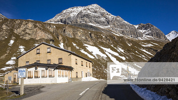 Albula-Passstraße  Albulatal  Engadin  Kanton Graubünden  Schweiz