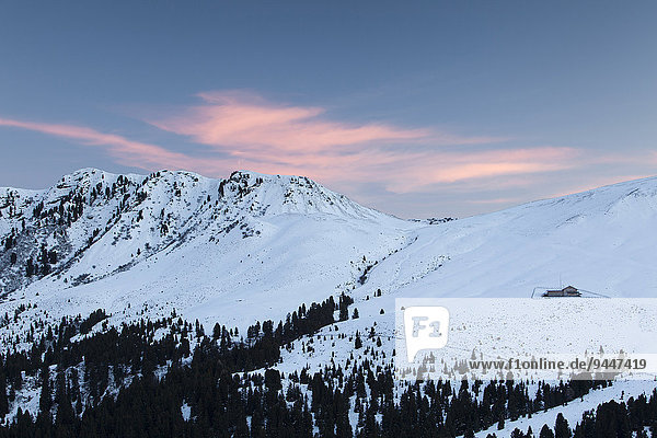 Morgenrot über der Schneid Seiseralm Südtirol Italien Europa