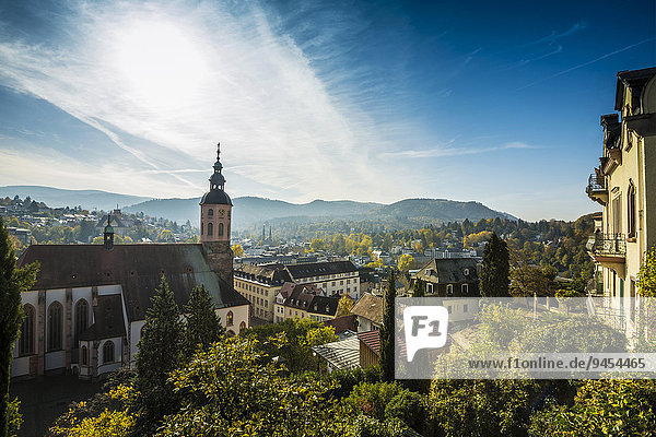 Panorama mit Stiftskirche  Baden-Baden  Schwarzwald  Baden-Württemberg  Deutschland  Europa