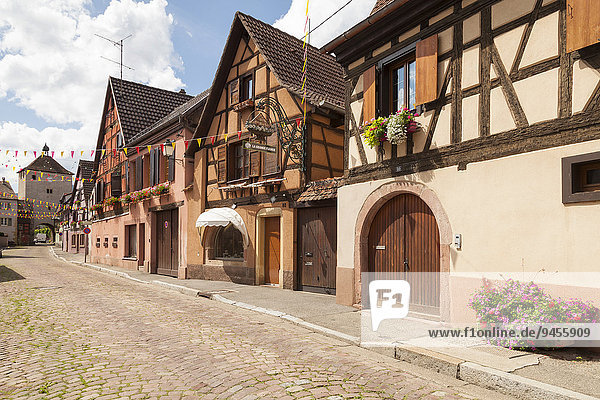 Fachwerkhäuser in der Altstadt  Turckheim  Elsass  Frankreich  Europa