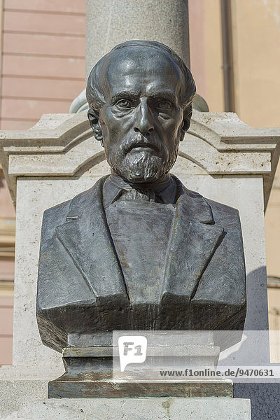 Bust  Giuseppe Mazzini  fought for the unification of Italy  monument to the 150th anniversary of the unification of Italy in 2011  Tarquinia  Lazio  Italy  Europe