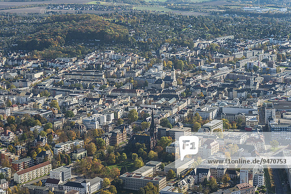 Panorama nach Süden  vorn Johanniskirche  hinten Salvatorkirche und Rathaus  Gera  Thüringen  Deutschland  Europa