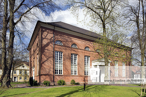 Klassizistische Lambertikirche  Aurich  Ostfriesland  Niedersachsen  Deutschland  Europa