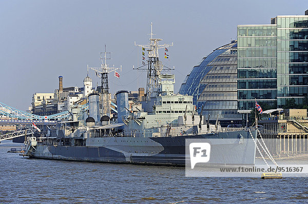 HMS Belfast  Museumsschiff des Imperial War Museum Kriegsmuseums  Themse  South Bank  London  England  Großbritannien  Europa