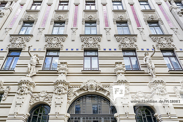 Fassade des Hauses Alberta iela  Albertstraße 2a  im Jugendstil  Boguslavskiy Apartmenthaus  Architekt Michail Eisenstein  Riga  Lettland  Europa