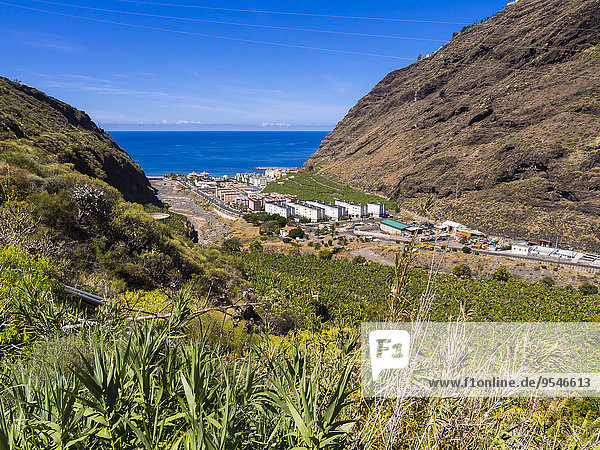 Spanien  Kanarische Inseln  La Palma  Blick auf Tazacorte