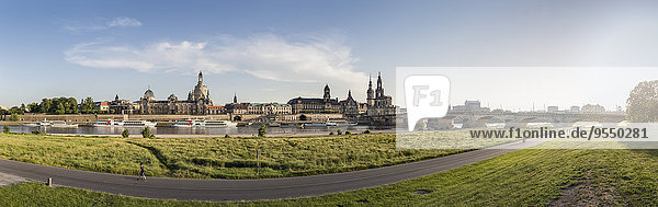 Deutschland  Sachsen  Dresden  Altstadt an der Elbe
