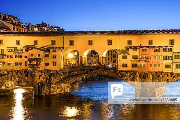Italien  Toskana  Florenz  Ponte Vecchio  Blaue Stunde