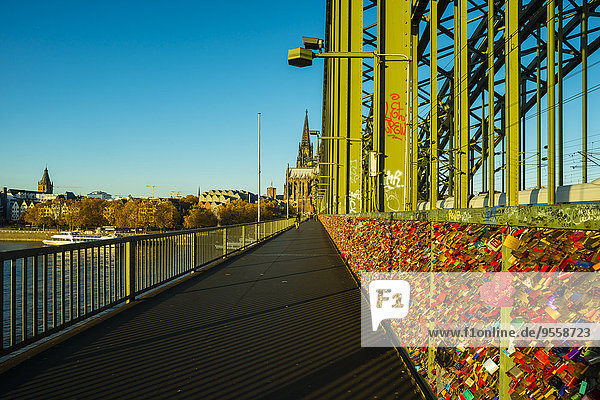 Germany  North Rine-Westphalia  Cologne  Love locks at Hohenzollernn Bridge