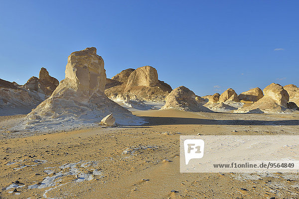 Felsbrocken Wüste weiß Anordnung Ägypten