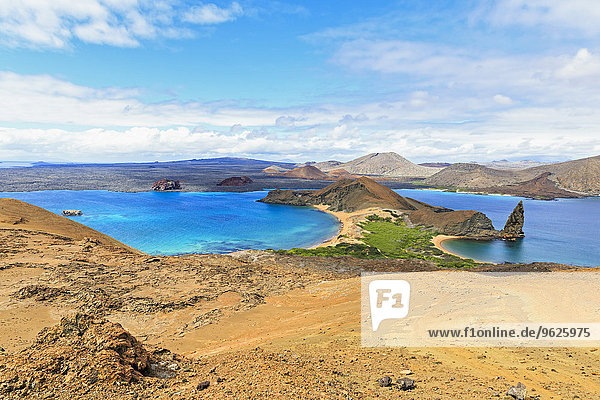 Ecuador  Galapagos Islands  Bartolome  volcanic landscape with view to Santiago