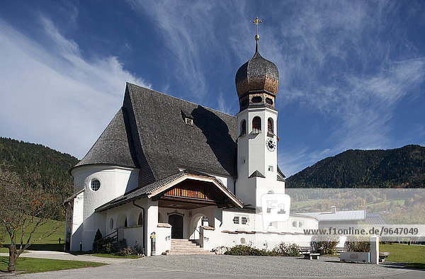 Kirche zur Heiligen Familie in Oberau  Berchtesgadener Land  Oberbayern  Bayern  Deutschland  Europa
