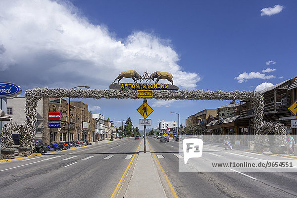 Weltweit größter Bogen aus Wapiti-Geweihen  Afton  Wyoming  USA  Nordamerika