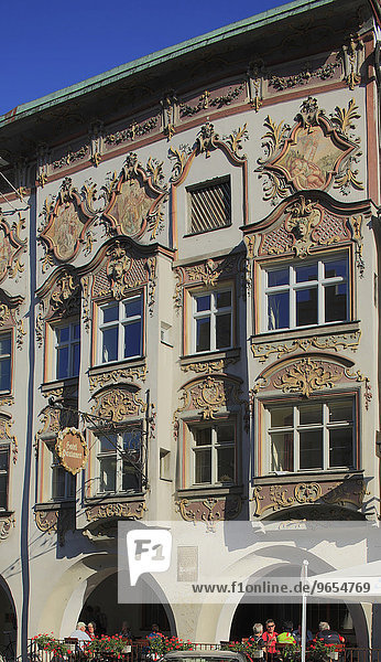 Prachtvolle Fassade  Kernhaus  Wasserburg am Inn  Bayern. Deutschland