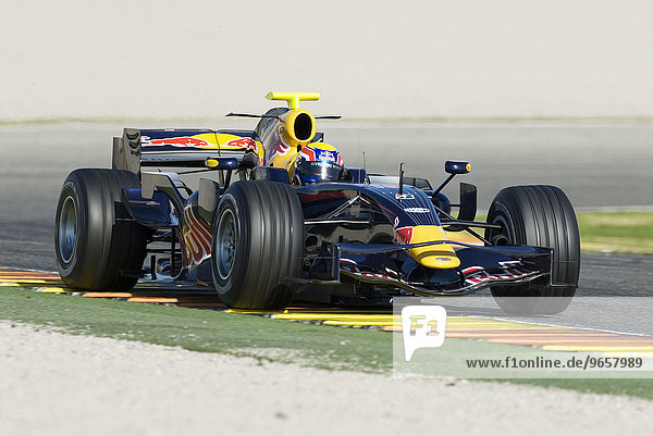 Mark WEBBER  Australien  im Red Bull RB4 Formel 1 Boliden auf dem Circuit Ricardo Tormo bei Valencia  Spanien  Ozeanien