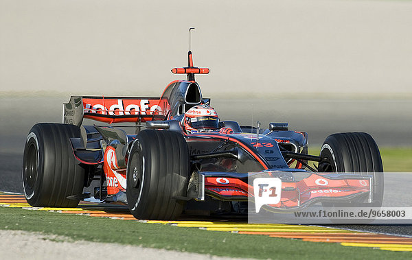 Heikki KOVALAINEN  Finnland  im McLaren Mercedes MP4-23  bei Formel 1 Testfahrten auf dem Circuit Ricardo Tormo bei Valencia  Spanien  Europa