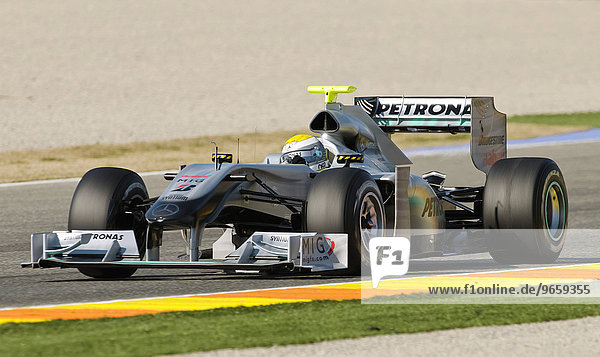 Nico ROSBERG  GER  testet den Mercedes MGP W01 bei Formel 1 Tests in Valencia  Spanien  Europa