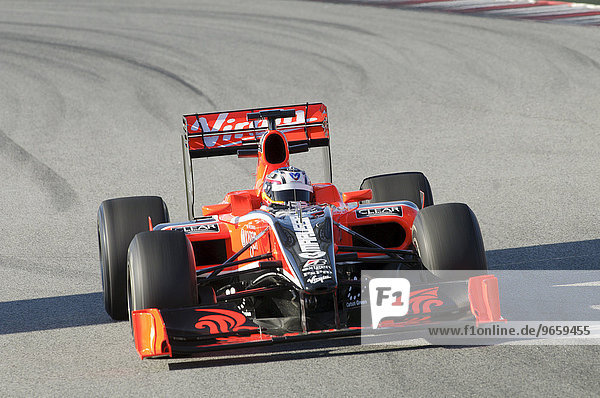 Timo GLOCK GER im Virgin VR-01 Boliden während Formel 1 Testfahrten auf dem Circuito de Catalunya Spanien Europa