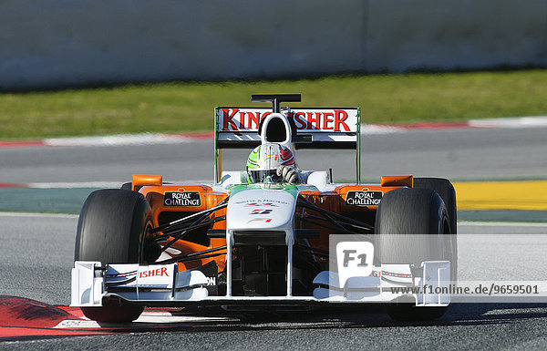 Vintantonio LIUZZI ITA im Force India VJM03 Boliden während Formel 1 Tests auf dem Circuito de Catalunya Spanien Europa