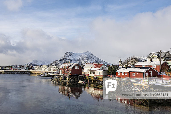 Ortsansicht  Rorbuer Fischerhütten  Svolvær  Vågan  Lofoten  Norwegen  Europa