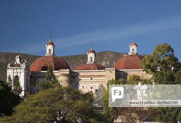 Die Ruinen von Mitla  präkolumbianisches religiöses Zentrum der Zapoteken-Kultur  Mitla  Oaxaca  Mexiko  Nordamerika
