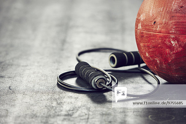 Fitness-Studio Seil Tau Strick springen Ball Spielzeug