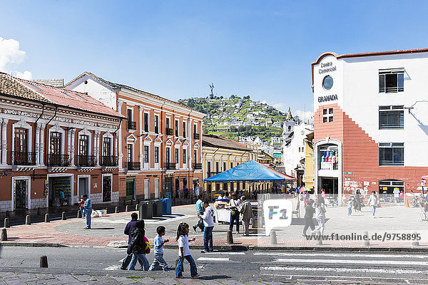 Ecuador  Quito  Old town with a view of the Virgin of Quito at El Panecillo