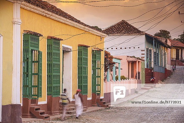 Städtisches Motiv Städtische Motive Straßenszene Karibik Westindische Inseln Mittelamerika UNESCO-Welterbe Trinidad und Tobago Kuba