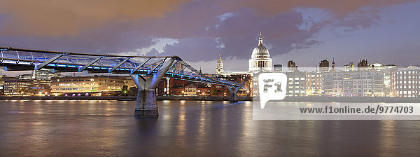 Millennium Bridge  St. Paul's Cathedral and River Thames  London  England  United Kingdom  Europe