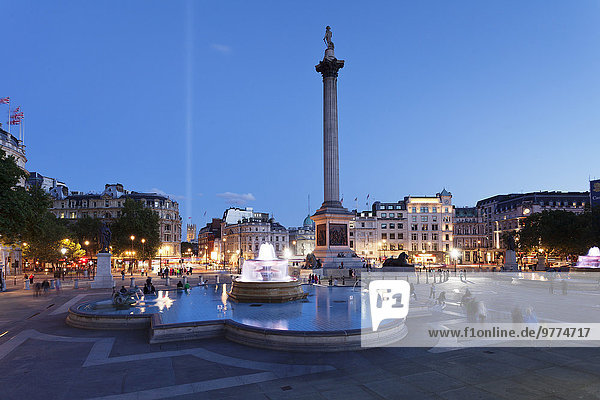 Trafalgar Square with Nelson's Column and fountain  London  England  United Kingdom  Europe