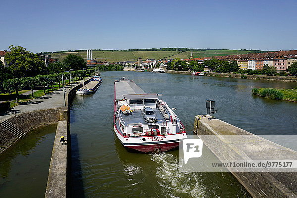 Europa Fluss verschiffen Bayern Deutschland Würzburg