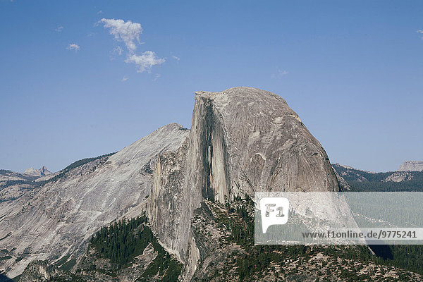 Kuppel Amerika Nordamerika Verbindung zeigen UNESCO-Welterbe Yosemite Nationalpark Kalifornien Kuppelgewölbe Hälfte