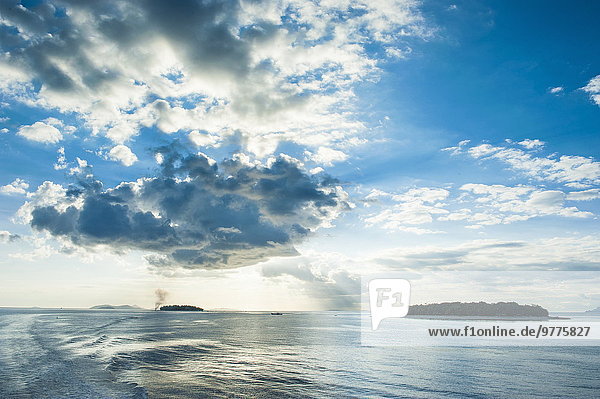 Wolke Sonnenuntergang über dramatisch Insel Pazifischer Ozean Pazifik Stiller Ozean Großer Ozean Fiji