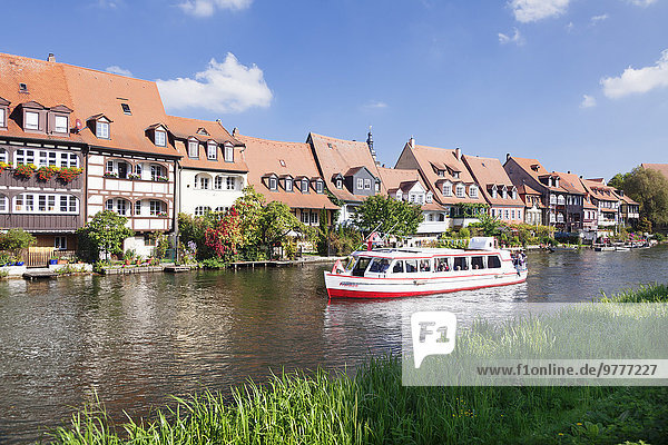 Europa über klein Fluss Ansicht UNESCO-Welterbe Bamberg Bayern Franken Deutschland